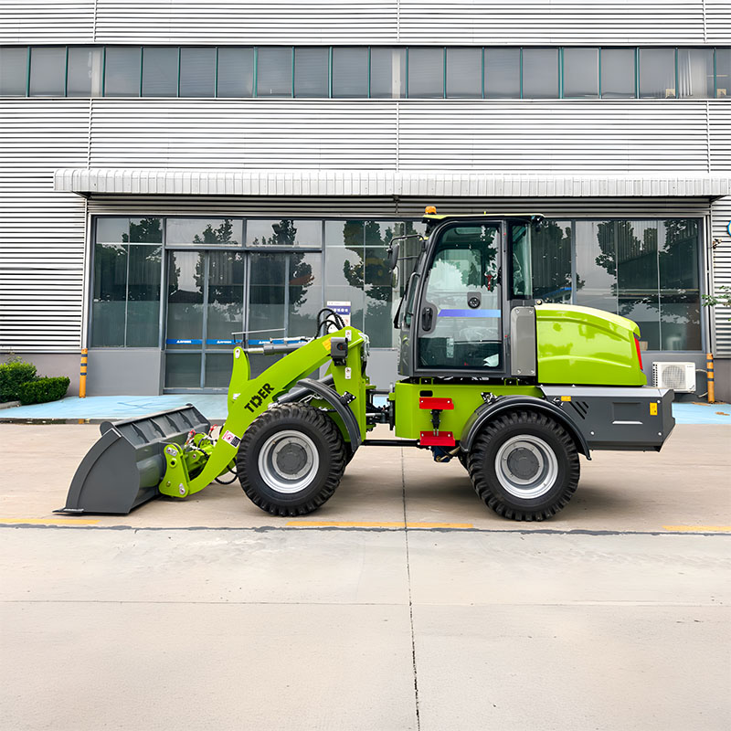Electric Compact Loader